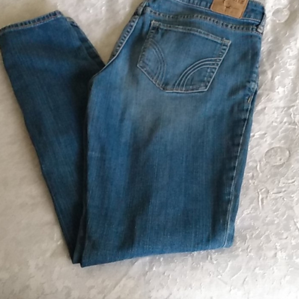 Hollister skinny jeans
